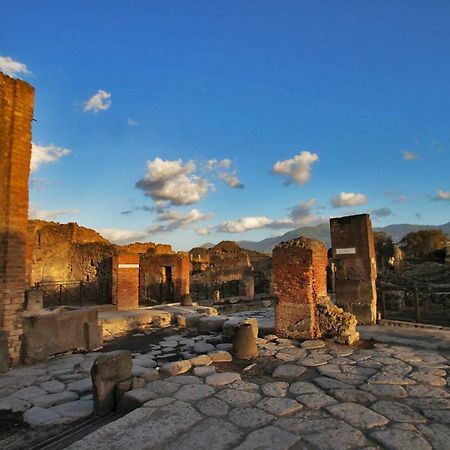 Апартаменты Tra Amalfi, Pompei, Paestum Салерно Экстерьер фото